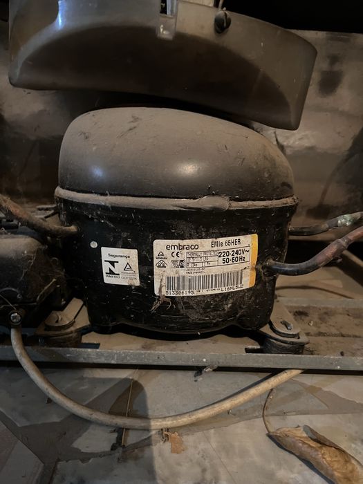 продам холодильник "бирюса"