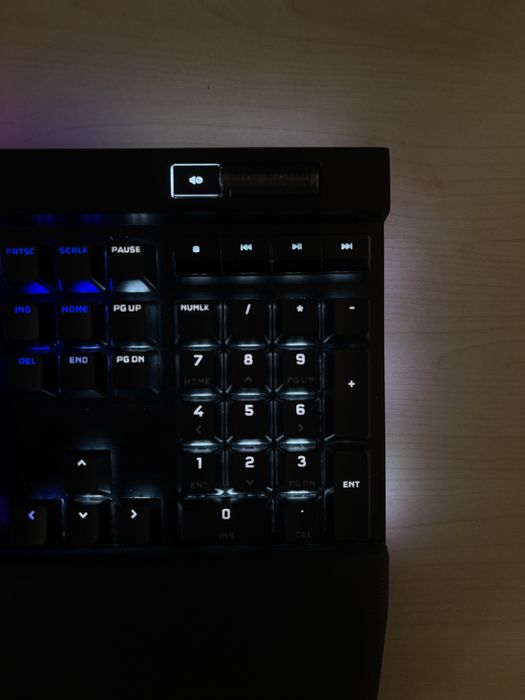 corsair k100 mechanical keyboard