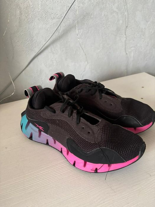 Продам кроссовки Reebok оригинал