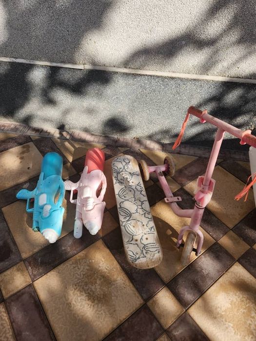 Продаётся  детское  сомакад скейд борд