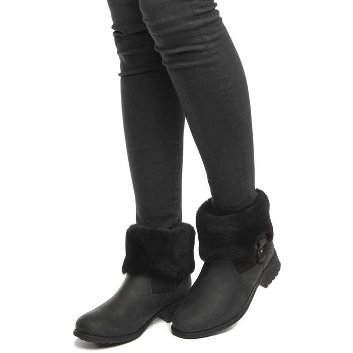 UGG AUSTRALIA № 36/37 – Водоустойчиви боти от ест. кожа и вълна нови