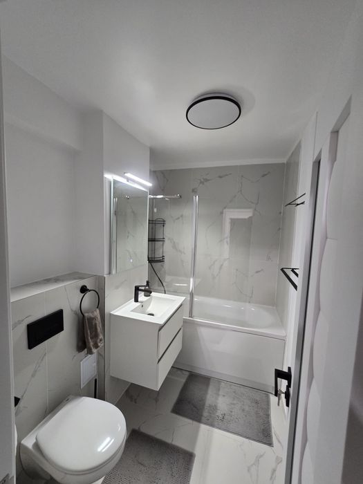Vand apartament 2 camere decomdat-Renovat integral cu balcon+pivnită Zona Ștrand