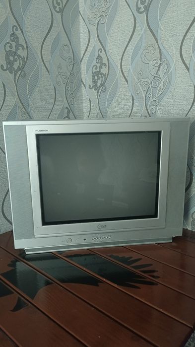 Продаю телевизор