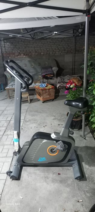 Велотреножор сотилади!