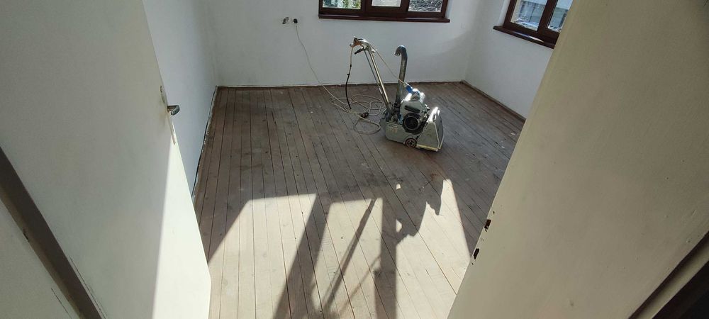 ЦИКЛЕНЕ Паркет Дюшеме Велико Търново