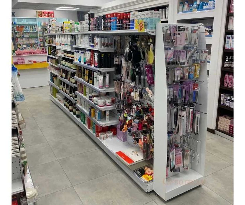 Метален стелаж, регал, промо за зоомагазин, аптека, дрогерия,козметика