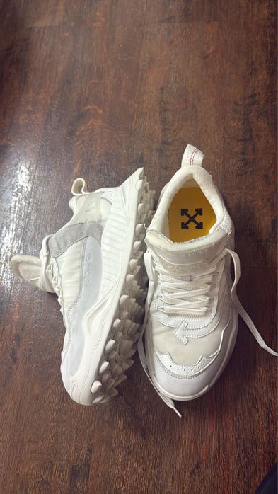 Off white odssy 1000