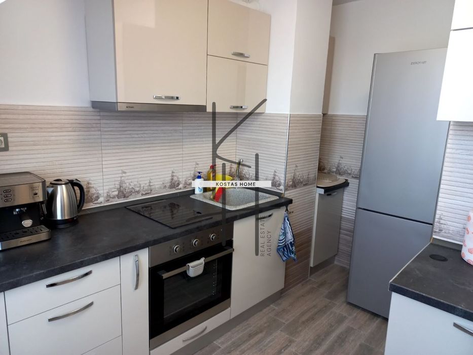 Продава се Тристаен апартамент в Варна, Лятно кино Тракия - 110 кв.м за 2428 €/кв.м - Снимка #3