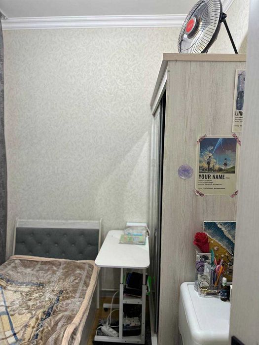 Продается квартира в Яшнабадском районе Авиасозлар 2-х ком в 3-х ком.