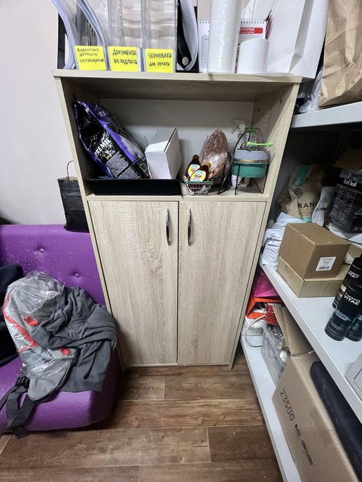 Столы и шкаф б/у срочно