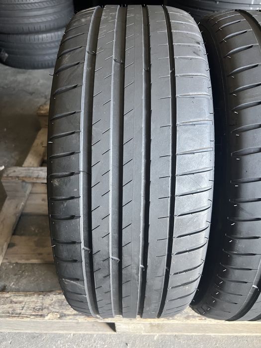 2 anvelope de vara 235/45/18 Michelin DOT 2021!