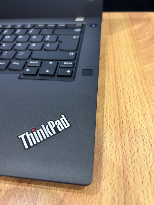 Като нов! Лаптоп Lenovo T480 i7/32GB RAM/1TB SSD, ТЪЧ, 3 мес. гар.!