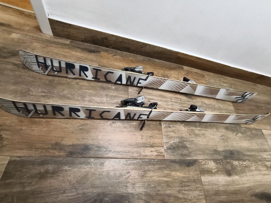 Freestyle Ски с автомати