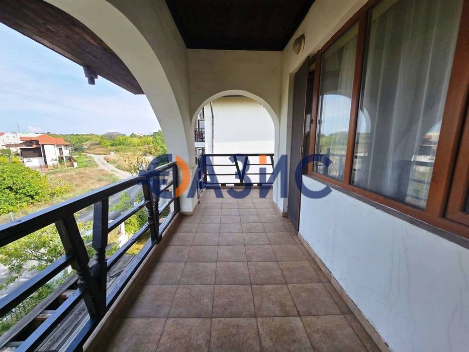 Продава се Двустаен апартамент в Созопол - 68 кв.м за 713 €/кв.м - Снимка #3