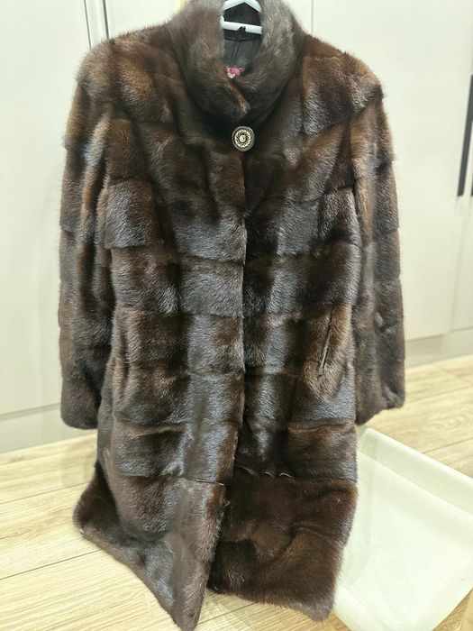 Продам шубу норкавую