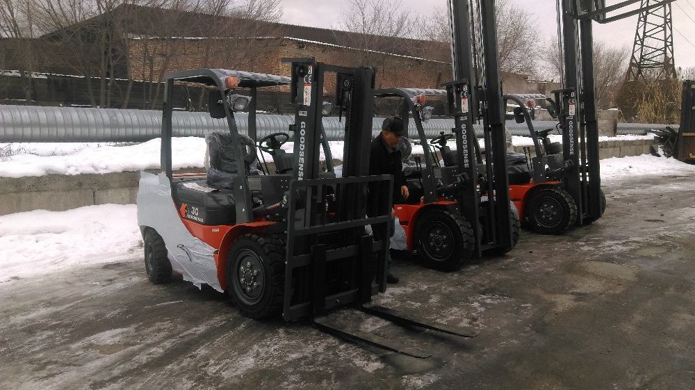 вилочный погрузчик FY 30