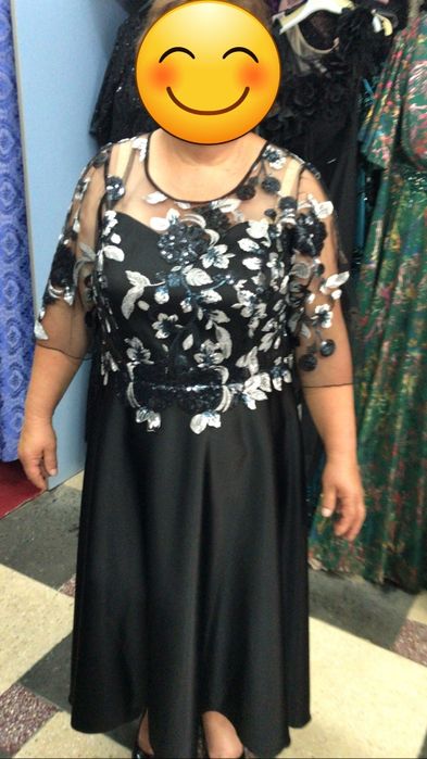 Vand rochii ocazie/ evenimente