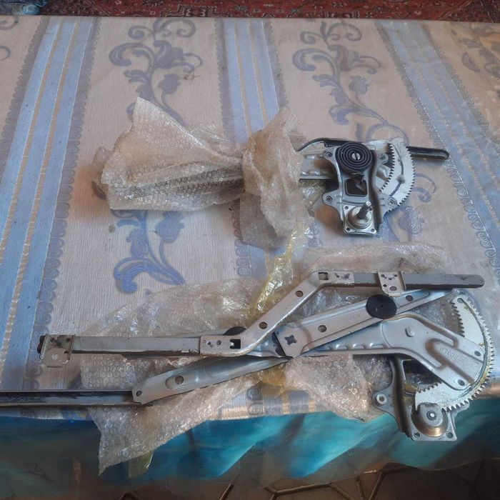 Стеклоподъёмники для ISUZU NPR82L