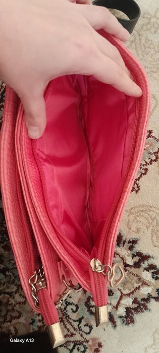 Sumka sotiladi kop tutilmagan  Sumka Klach