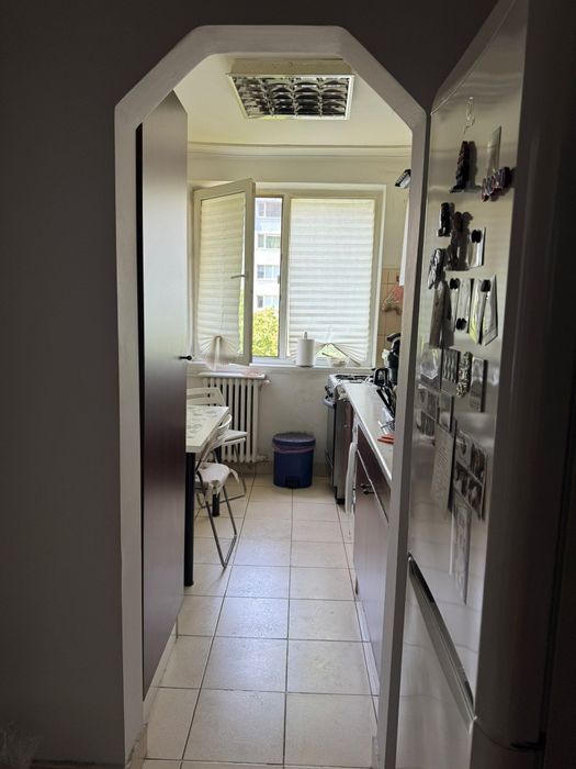 Vand apartament 3 camere Calea Grivitei