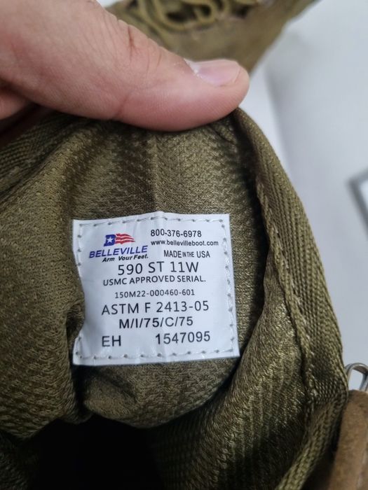 Продаю берцы песочного цвета