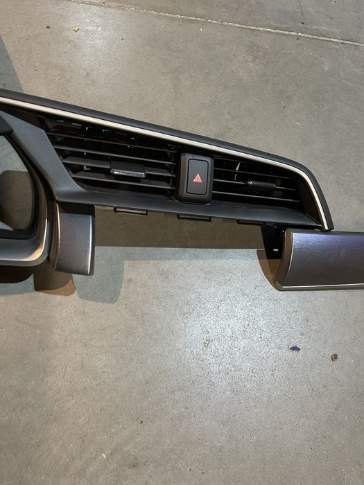 Trimuri si grile ventilatie honda civic