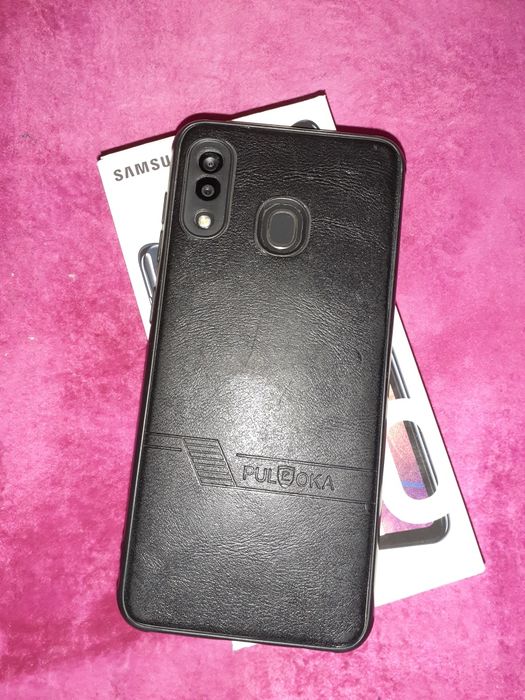 Самсунг А20 сатылады