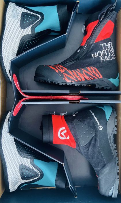 Чисто нови обувки The North Face Torre Egger