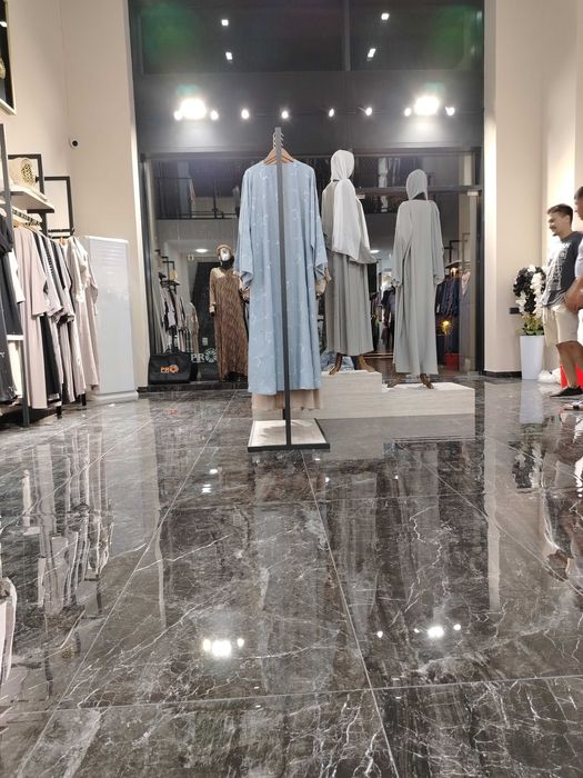 Торговое оборудование для магазинов одежды