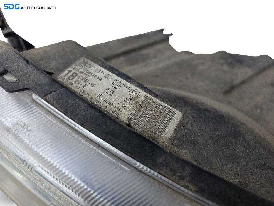 Far Stanga cu Lupa Bi Xenon Land Rover Discovery 3 L319 2004 - 2009 Cod 5H22-13W030-SA [K5333]