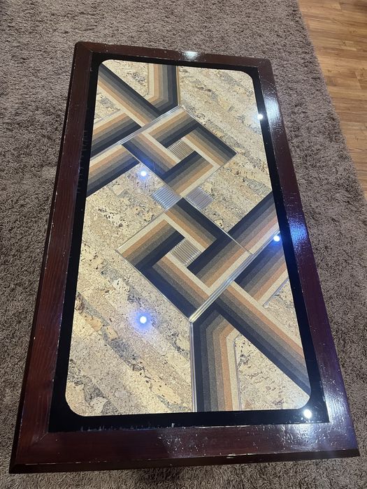 Холна маса-масив