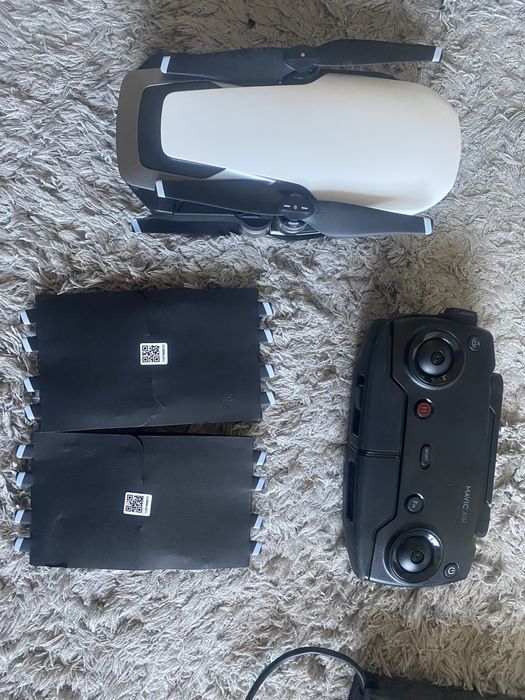 Дрон DJİ Mavik Fly More Combo