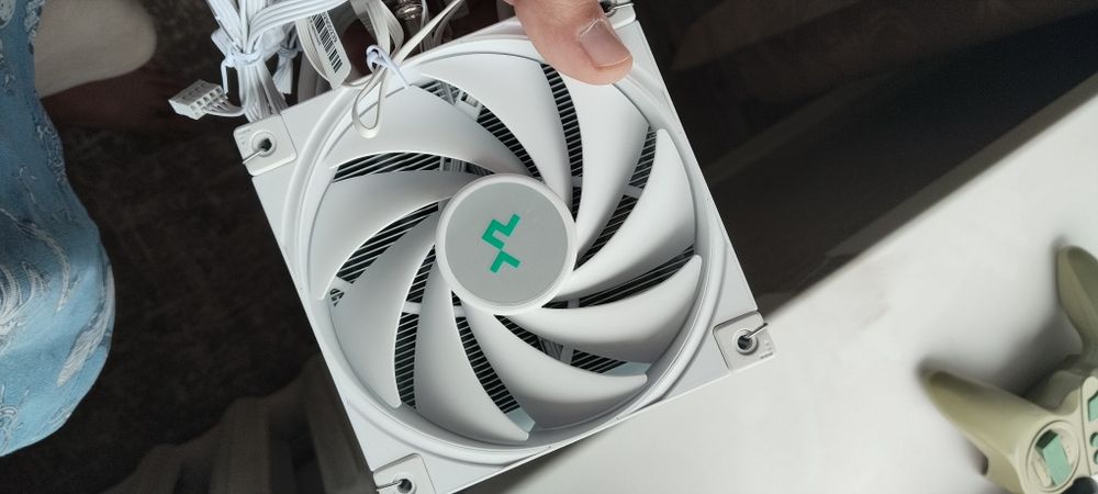 Кулер с экранчиком deepcool ak500s digital