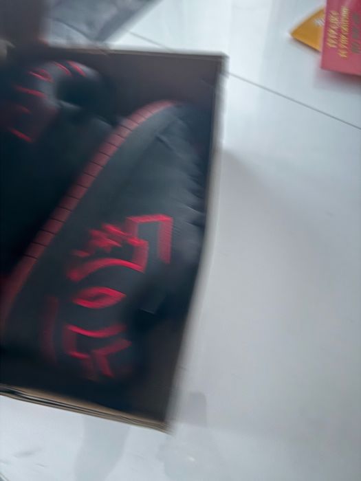 Мъжки маратонки оригинални DC номер 45.