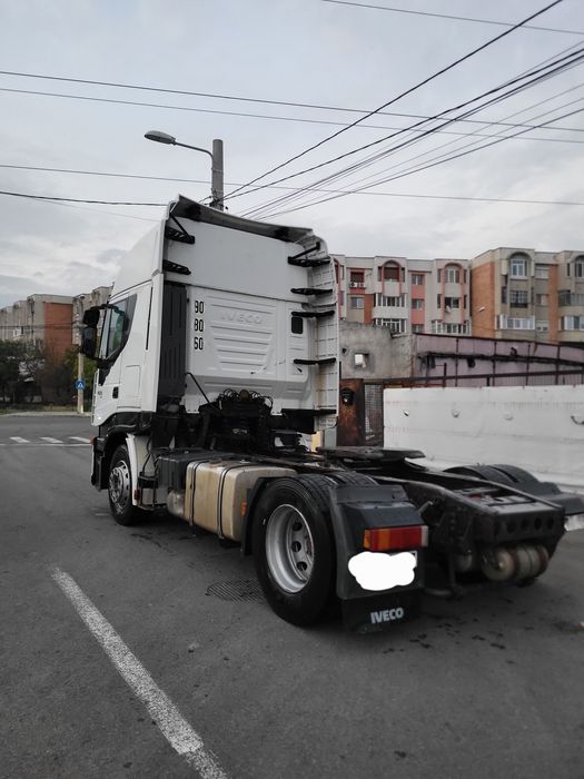 Dezmembrez iveco stralis