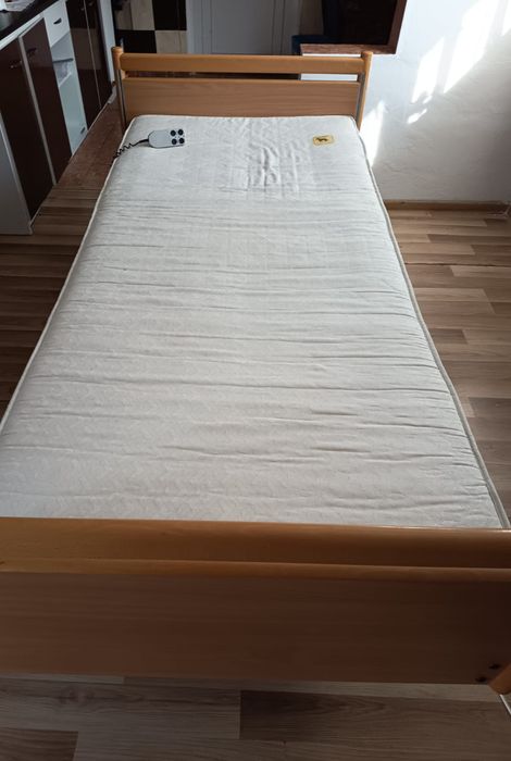 Pat de spital rabatare electrică
