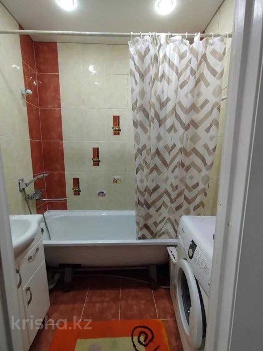 Продам 1 ком по Карбышева