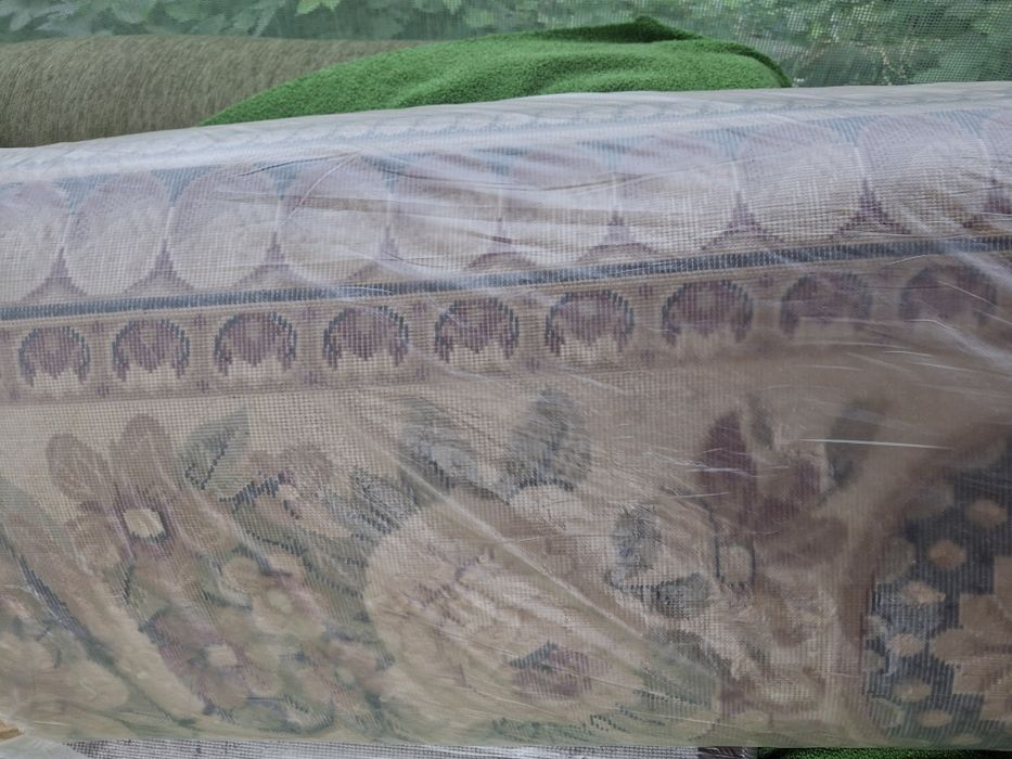 Продам Палас Иранский очень мягкий