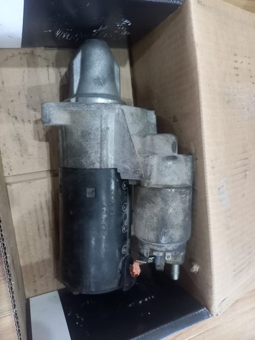 Продам стартер от 221 Мерседеса