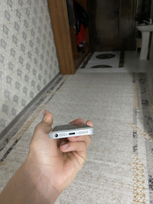 Продается IPhone 5 s