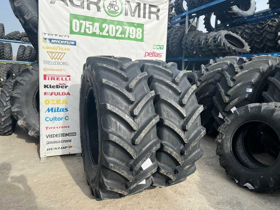 Anvelope noi 520/70R34 radiale marca CEAT pentru tractor spate