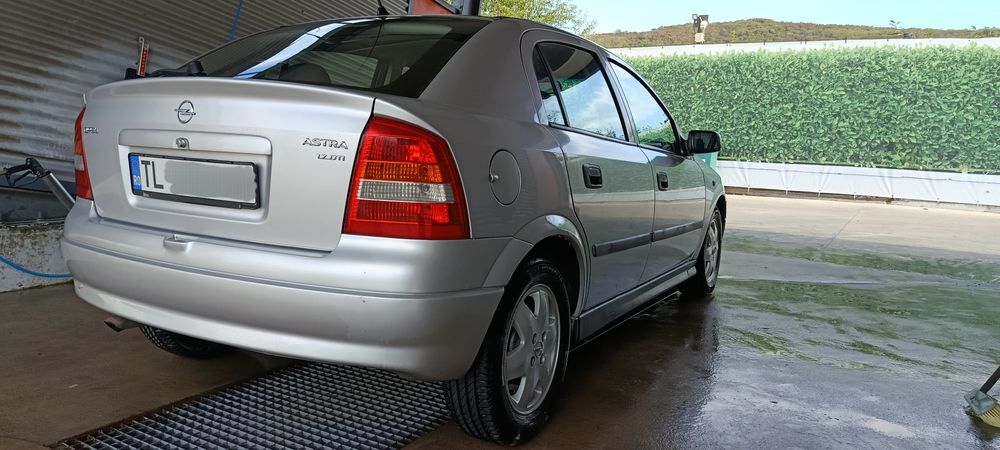 Opel Astra G - 214000 km - 2 seturi de roti
