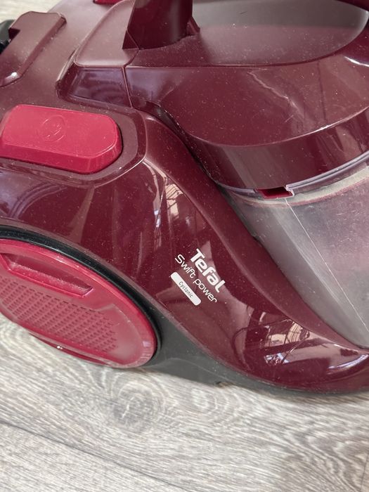 Продается пылесос Tefal  в хорошем состоянии