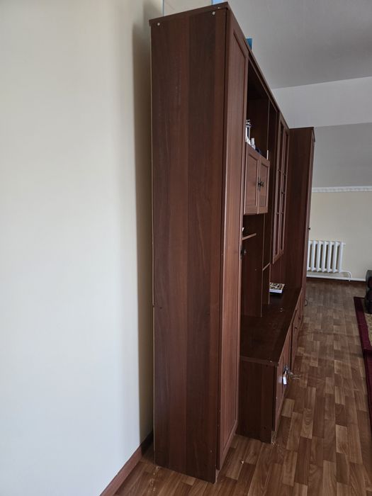Шкаф б/у в хорошем состоянии