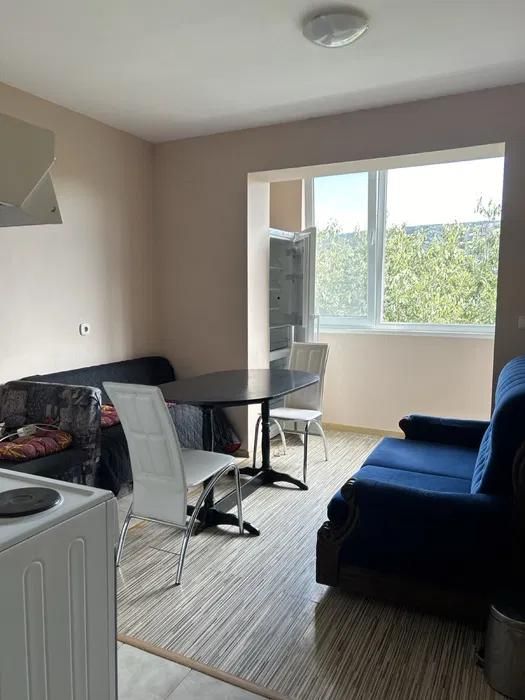 Дава се под наем Тристаен апартамент в Варна, Левски - 65 кв.м за 500 € - Снимка #1