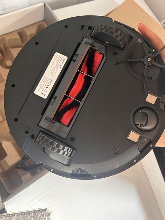 Продается робот пылесос