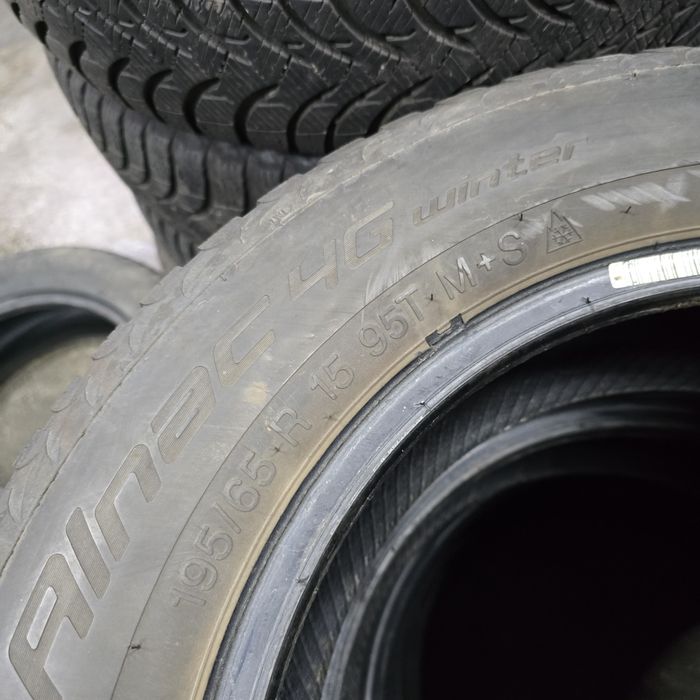 2x 195/65/15 M+S APOLLO 2019 Stare excelentă