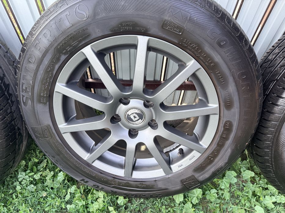 Jante VW 215/65/R16/ 7JJ X16H2 et 40