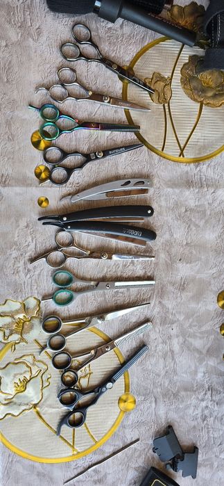 Foarfece și briciuri