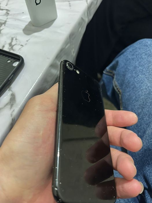 Айфон 7  сатылады